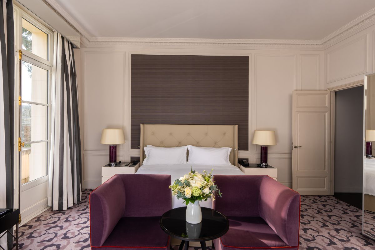 palace_5_star_ _king_deluxe_garden_view_room_high 69eb77fee6eef