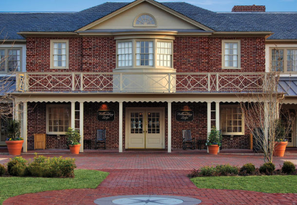 a brick building with a balcony